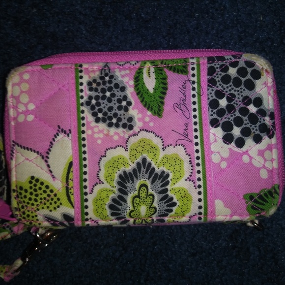 Vera Bradley wristlet - Picture 2 of 3